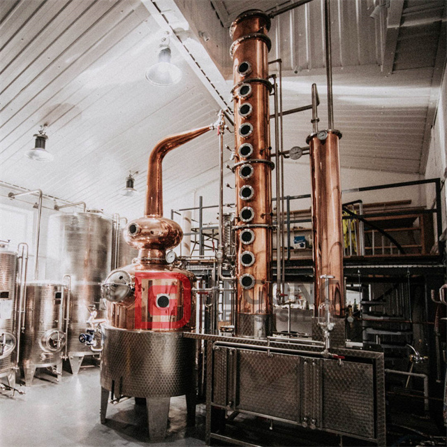 DEGONG Copper kommersiell destillationsutrustning 500-2000 liter vodka hylla destillerare