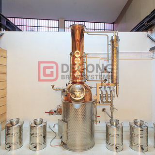 100L 200L 300L Koppar Hushålls Alkoholdestillationsutrustning Vodka Tower Distiller