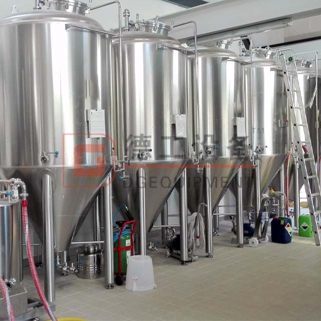 7BBL 800L Beer Brewhouse Free Combination Sus304/316 Brewery Tank 25% Head Space Fermentor