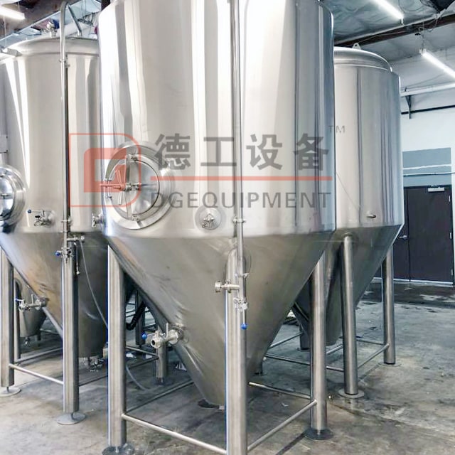 Anpassad 1000L 2-kärl +HWT med Steam Heating Craft Brewery SUS Fermentor för ölproduktion